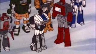 Transformers G1 EP02x21  Jazzs stuck amp Ironhide helps [upl. by Maida]