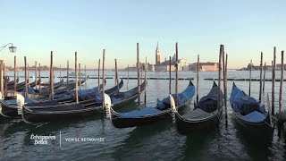 Venise et leau  Échappées belles [upl. by Imoyaba]