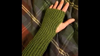 Easy Knit Fingerless Gloves Tutorial [upl. by Vincenta]