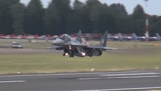 MiG 29 Fulcrum Full Display RIAT 2015 [upl. by Erv]