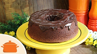 Como Fazer Bolo de Chocolate Fofinho  Receita Prática [upl. by Peace]