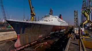 Queen Elizabeth 2  Drydocks World [upl. by Dominic]