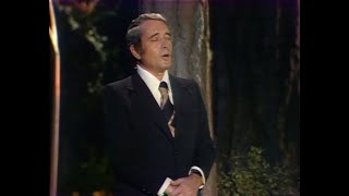 Perry Como Live  Ave Maria 1975 [upl. by Kapoor109]